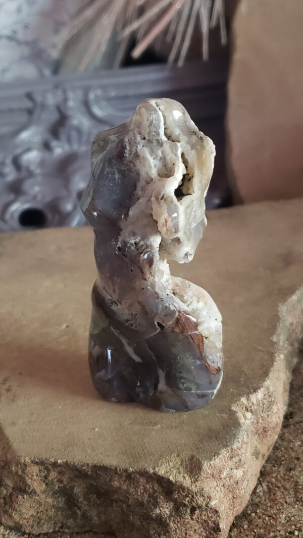 Grass Agate Woman Body (no dc yet)