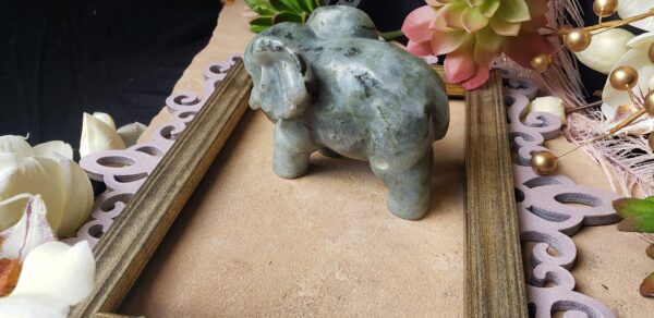 labradorite Elephant - Image 3