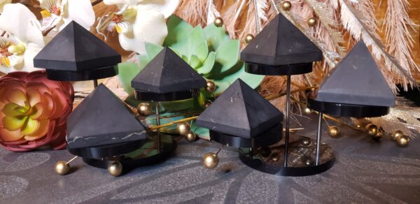 Shungite Pyramids (no dc yet)