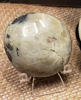 Green Moonstone - Image 7
