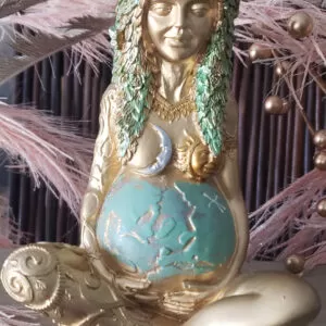 Mother Earth Statue (no dc yet)