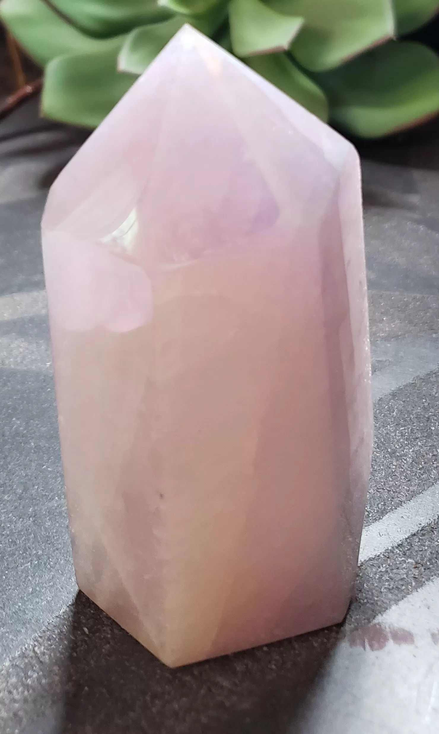 Aura Rose Quartz - Image 4